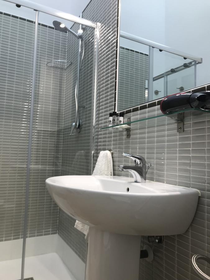 Adama Apartamento Turistico Caces Екстериор снимка